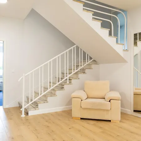 Villa Luxury With 5 Bedroom Kolobrzeg