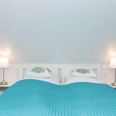 Luxury With 5 Bedroom Villa Kolobrzeg